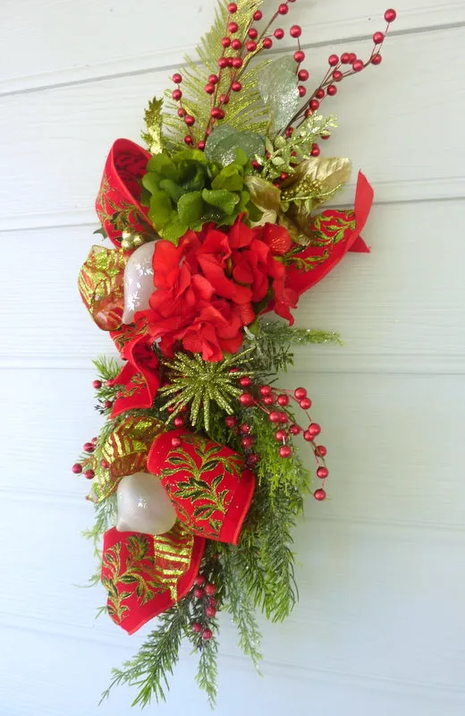 Red and Green Christmas Door Swag, Christmas decorations