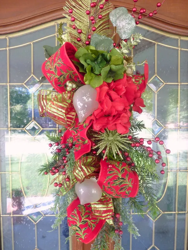 Red and Green Christmas Door Swag, Christmas decorations